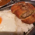 アジアンダイニング＆バー タンドリーキッチン メラ - 