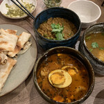 スパイス バル ヤラダモン。 - 