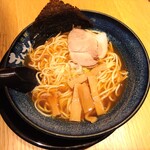 だし拉麺 きんざん - 淡麗にぼし（880円）