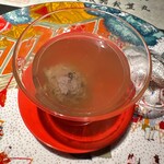 仁修樓 - 山椒を練り込んだ猪肉の団子　蒸しスープ