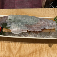 対馬のどぐろとイカ活き造り 博多 魚蔵 都ホテル店 - 