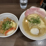 ヌードル＆スパイスカレー 今日の1番 - 