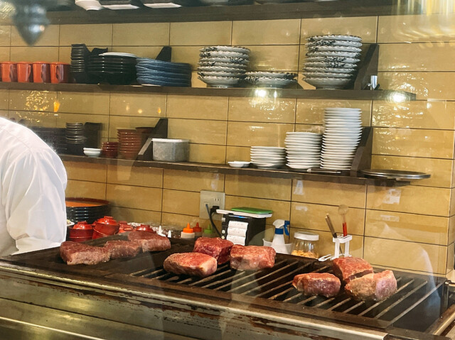 Niku Kappou Bar Gyugyu GYUGYU Gionhonten photo 3