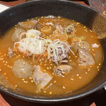 吟しゃも - 鶏もつ煮　500円