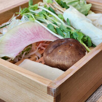 しゃぶしゃぶと焼肉 わにく ミッドランドスクエア店 - 