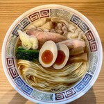 ほっこり中華そば もつけ - 上から味玉中華そば