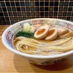 ほっこり中華そば もつけ - たまらない、見てるだけでよだれ