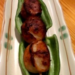 やきとり ばん - ピーマンつくね。