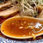 中華そば 多賀野 - 酸辛担麺スープ