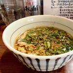 麺処 びぎ屋 - 醤油つけ汁