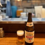 らぁめん 山と樹 - 瓶ビール中瓶イチシボです。