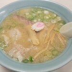 拉麺職人満大 - ワンタンメン(とんこつ)