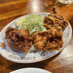 Ra-Men Kochuu - 鳥の唐揚げ。柔らかもも肉に味染みてます