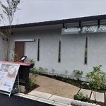 RESTAURANT Foody Foody - お店の入口