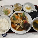 味王 - 週替わりランチC（イカと野菜の辛子炒め）850円