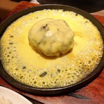 Good spoon Handmade Cheese & Pizzeria - 粗挽きチーズハンバーグ