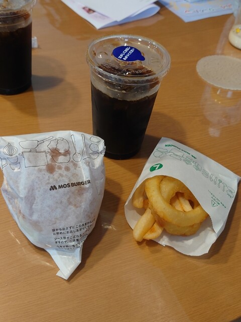 MOS BURGER Kitasenju Center Stret Ten photo 4