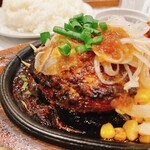 からだ想いの肉ダイニング鉄重 - ハンバーグコンビ(ミックスフライ、和風ゆずソース)_¥1,580