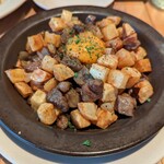 Tsubame Guriru - 牛肉とポテトの北欧風