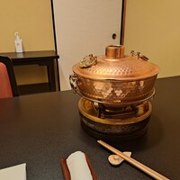 人形町今半 本店 - しゃぶしゃぶの鍋です。