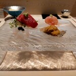 鮨 なかや - アイルランド産本鮪、北海道産甘エビ、富山産白エビキャビア、利尻島紫雲丹畳イワシ