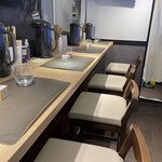 Tokyo Style Noodle ほたて日和 - 店内カウンター8席です。