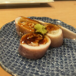 梅の木 - 子持ちのヤリイカ。火入れが絶妙。食べればわかる。