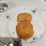 ヌガ - グジェール