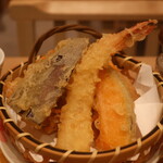 海鮮食堂魚盛 - 海老、南瓜、茄子、かき揚げの盛合せ