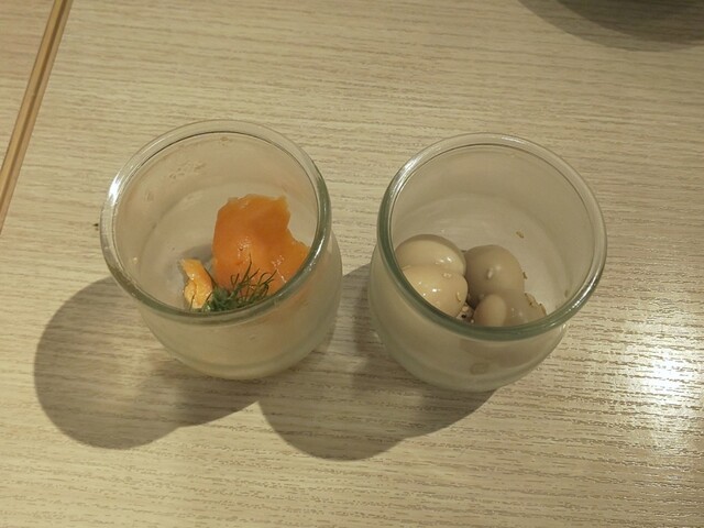 牡蠣たん 牡蠣たん 北海道仙鳳趾 殻牡蠣 Mサイズ30個入+むき牡蠣 500g(25