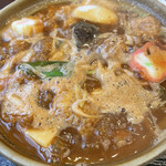 角丸 - 味噌煮込みうどん梅(玉子＋カシワ)   あぁ美味しい♪スープごくごく飲めちゃう！麺は細めなのにしっかりとコシがある！大盛りでもよかったかなぁ！