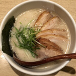 らーめん 麺泥棒 - 