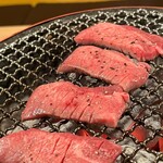 神戸ビーフ焼肉 お加虎 - 