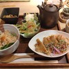 Cafe Restaurant Bの階段 - 