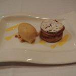 ヴィーノ・デッラ・パーチェ - イチジクのケーキ