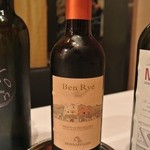 ヴィーノ・デッラ・パーチェ - ドンナフガータ