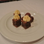 ヴィーノ・デッラ・パーチェ - プティフール