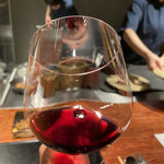 薪炭まだら - 見事なルビー色のワイン