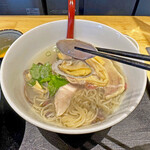 超純水採麺 天国屋 - 大きな浅利