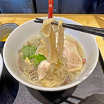 超純水採麺 天国屋 - 淡麗系スープに良く合う穂先メンマ