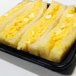 べるなーる - 料理写真:たっぷりたまごサンド260円