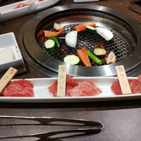 飛騨牛一頭家 馬喰一代 長良本家 - 