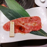 飛騨牛一頭家 馬喰一代 長良本家 - 