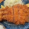 Tonkatsu Tsukiuma - こんがりきつね色のロースかつ！