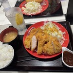 とんかつ栄屋 - 