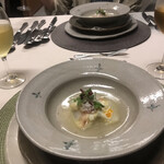 ラトリエ あべ - 柔らか〜い白アスパラ、トロけます(*⁰▿⁰*)ﾊﾜﾜ‼︎