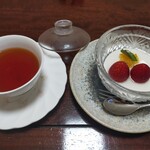 土湯別邸 里の湯 - ルイボスティーとパンナコッタ