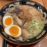 鹿児島ラーメン 豚とろ - 