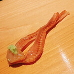 こま田 - 閖上の赤貝の紐。噛めば噛むほどグルタミン酸何溢れ出します