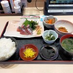 Osakana Hiroba Sushi Washoku Kokomo - さわら刺し身定食